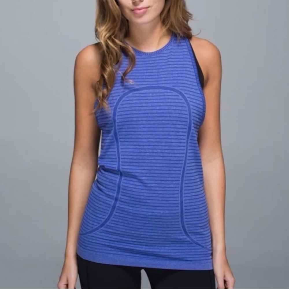 Lululemon Run: Swiftly Tech Tank
Rugby Stripe Tonal Heathered Pigment Blue